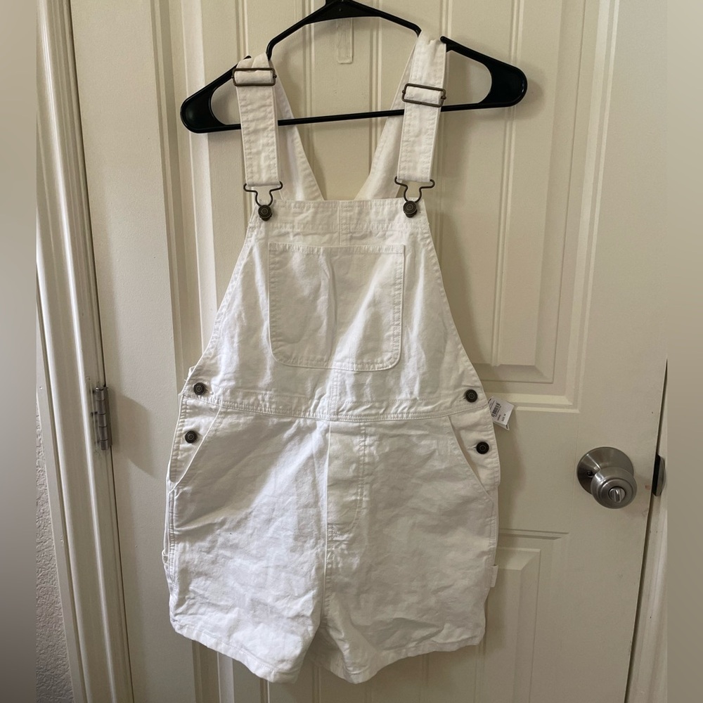 RSQ : white ; Womans Medium ; Short Overalls